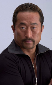 角田信朗さん